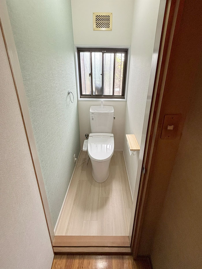 堺市南区 K様邸-トイレリフォーム施工後01