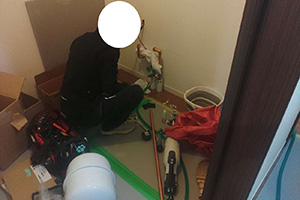 札幌市厚別区 K様邸-給湯器・エコキュート交換施工中04