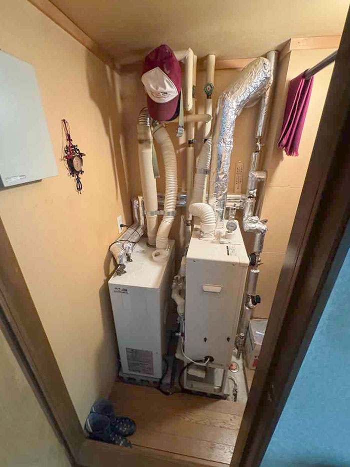 札幌市西区 W様邸-給湯器・エコキュート交換施工前01