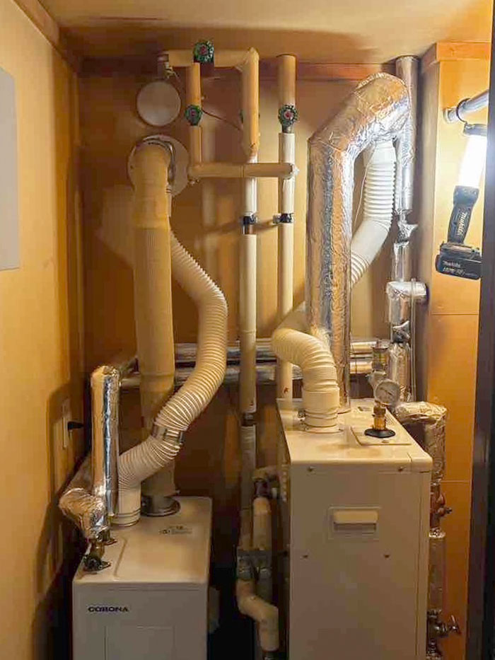 札幌市西区 W様邸-給湯器・エコキュート交換施工中01