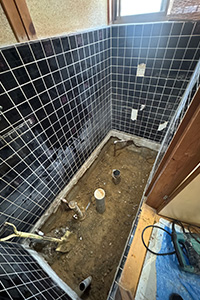 湖南市 N様邸-トイレリフォーム施工中01