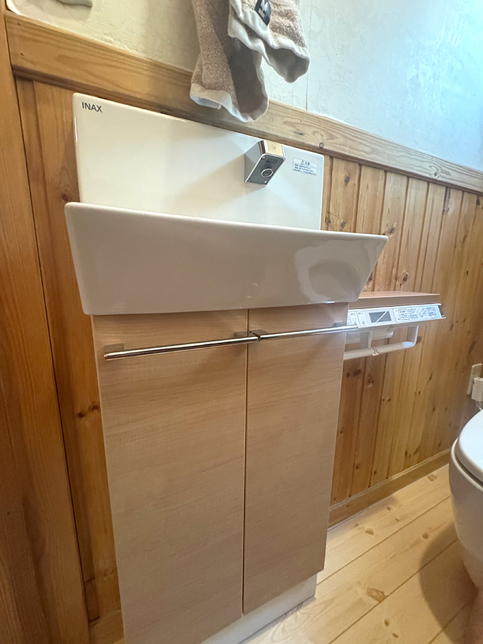 草津市 F様邸-トイレリフォーム施工後02