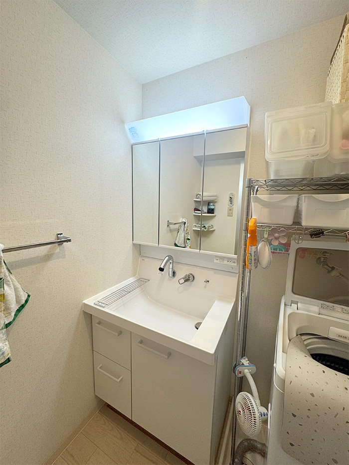 草津市 N様邸-洗面リフォーム施工後01