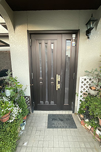 大津市 N様邸-玄関ドアリフォーム施工前01
