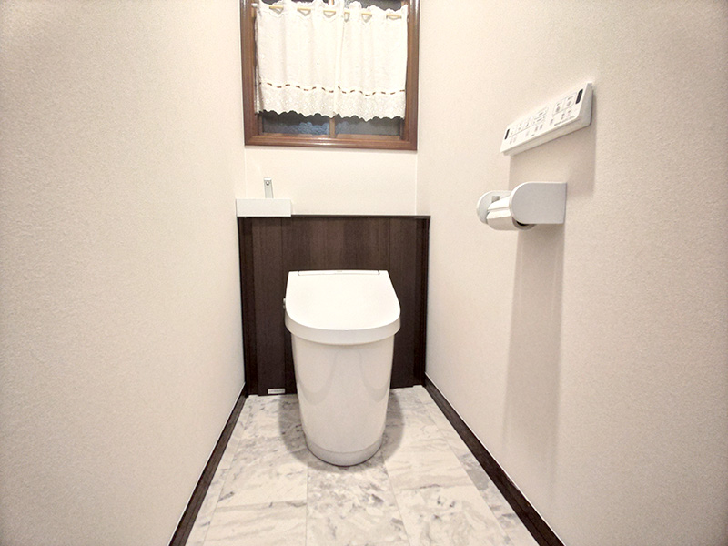 静岡市駿河区 I様邸-トイレリフォーム施工後01