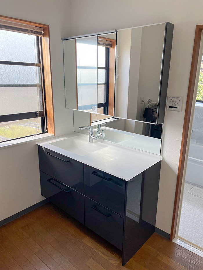 高松市 在来浴室からユニットバスへ交換し温かい浴室に