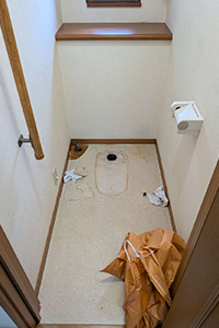 多摩市 M様邸-トイレリフォーム施工中01