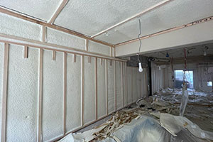 小平市 I様邸-マンションフルリフォーム, 断熱リフォーム施工中01