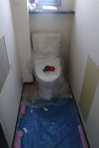 徳島市 I様邸-トイレリフォーム施工中02