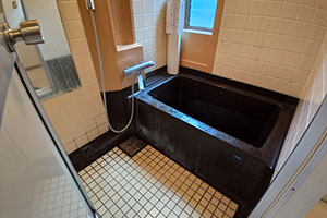 高岡市 K様邸-バスルームリフォーム施工前01