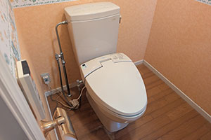 富山市 N様邸-トイレリフォーム施工前01