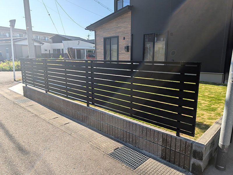 富山市 F様邸-エクステリアリフォーム施工後01