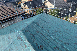 富山市 N様邸-外壁・屋根リフォーム施工中02