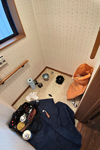 豊橋市 S様邸-トイレリフォーム施工中01