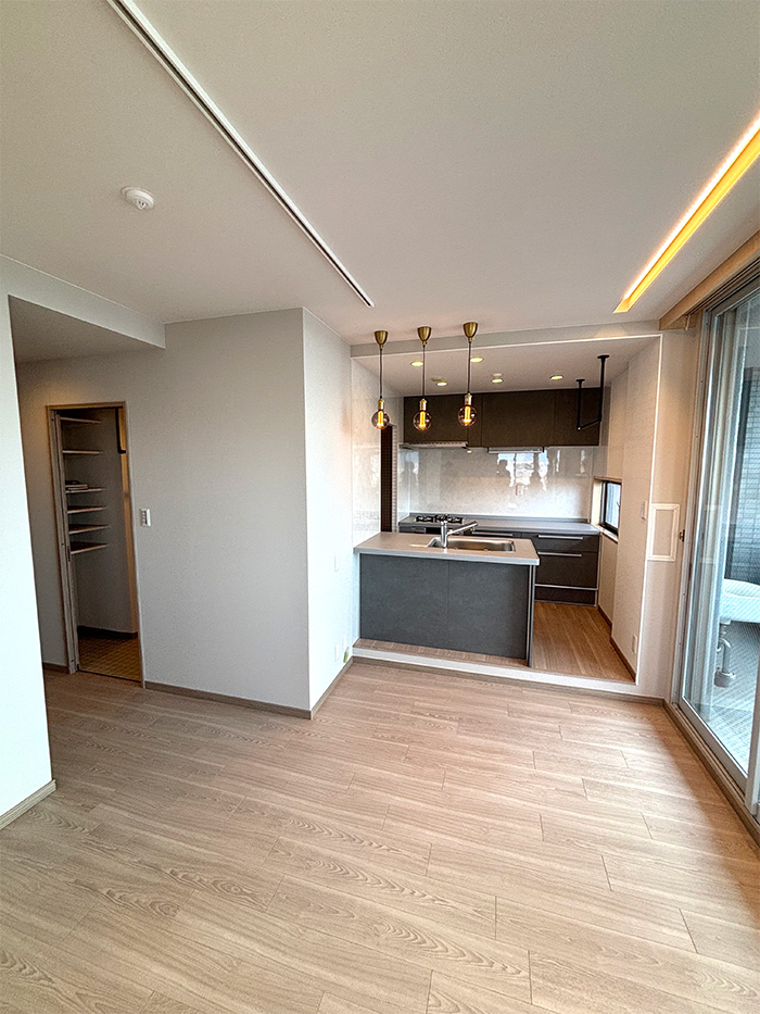 池田市 H様邸-キッチンリフォーム, マンションフルリフォーム施工後01