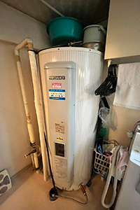 豊中市 I様邸-給湯器・エコキュート交換施工前01