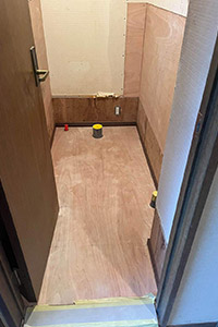 豊田市 A様邸-トイレリフォーム施工中01