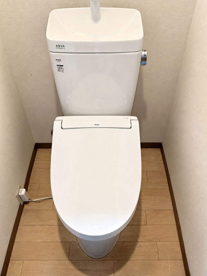 津市 A様邸-トイレリフォーム施工後01