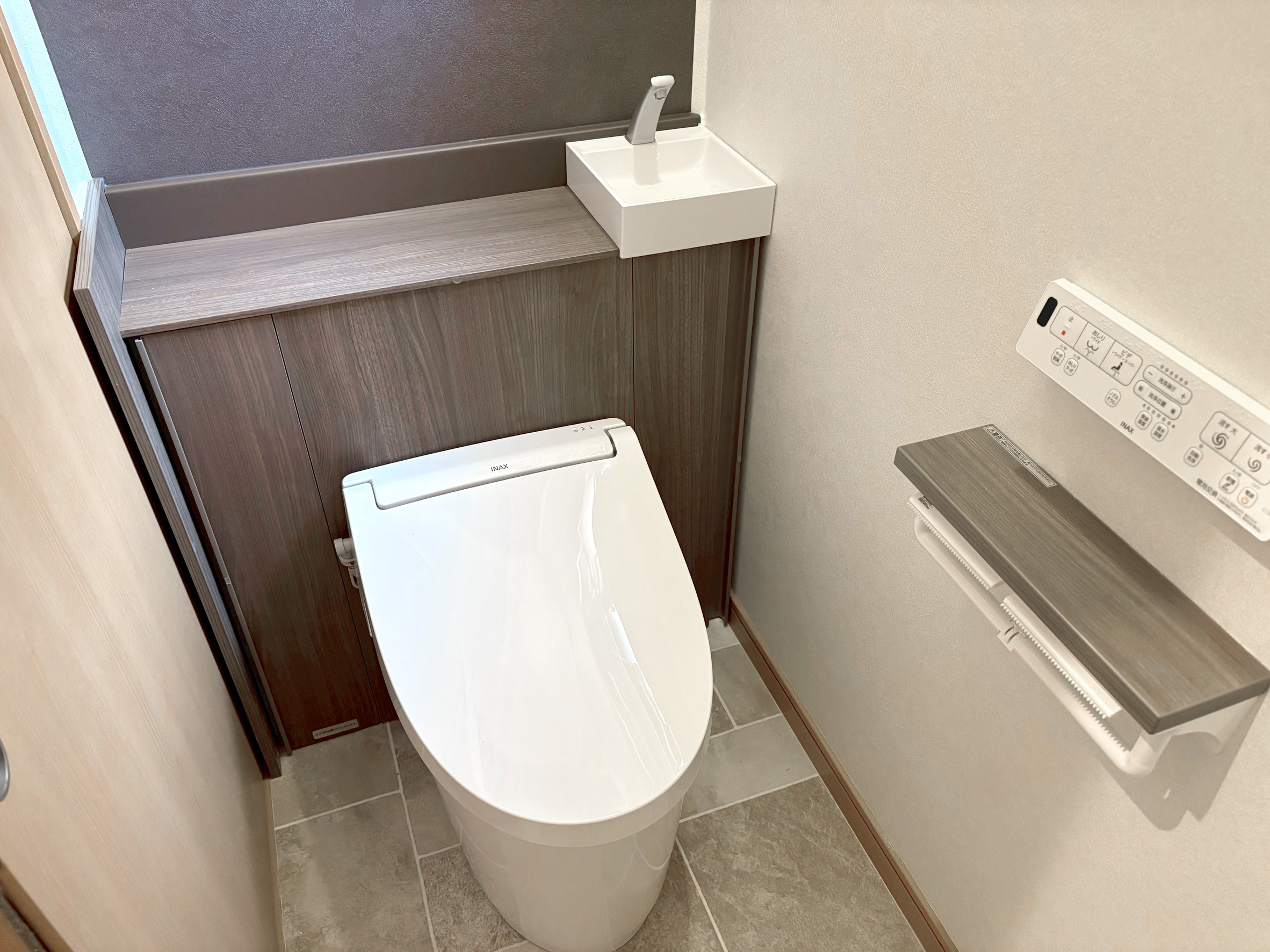 北九州市八幡西区 M様邸-トイレリフォーム施工後01