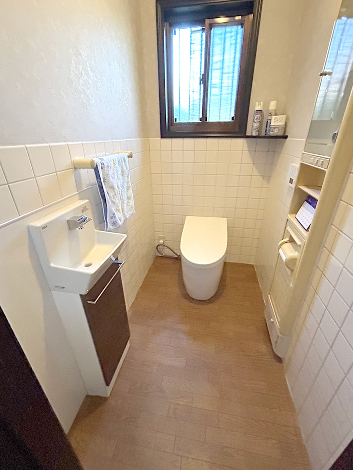 八尾市 T様邸-トイレリフォーム施工後01