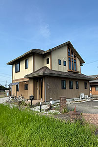 鈴鹿市 Y様邸-外壁工事その他リフォーム施工前01