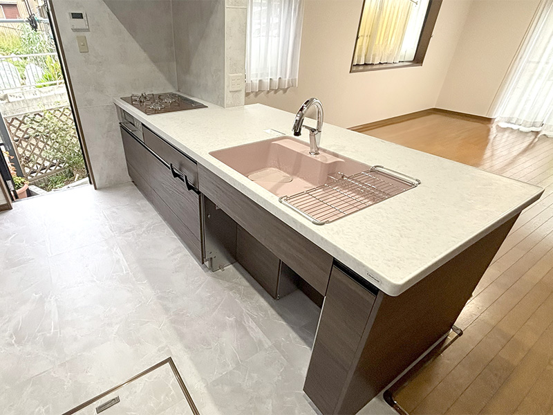 鈴鹿市 H様邸-キッチンリフォーム施工後01