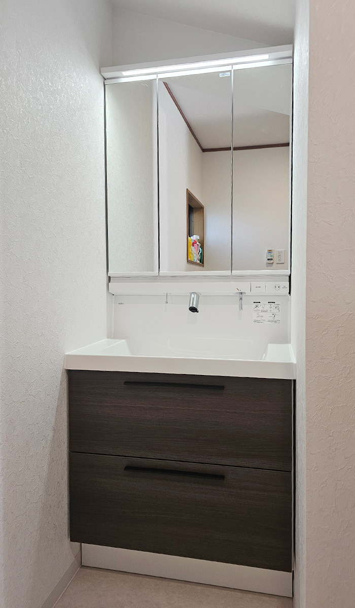 三重郡菰野町 K様邸-洗面リフォーム施工後03