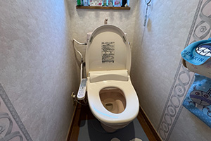四日市市 T様邸-トイレリフォーム施工前02