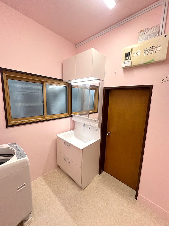 横浜市戸塚区 S様邸-洗面リフォーム, 断熱リフォーム施工後02