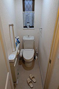 横浜市南区 T様邸-トイレリフォーム施工前01