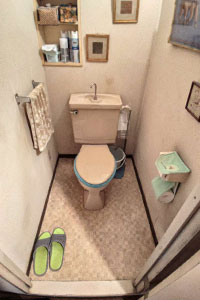 横浜市港南区 T様邸-トイレリフォーム施工前01