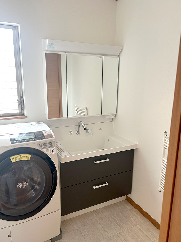 横浜市港北区 S様邸-洗面リフォーム施工後01